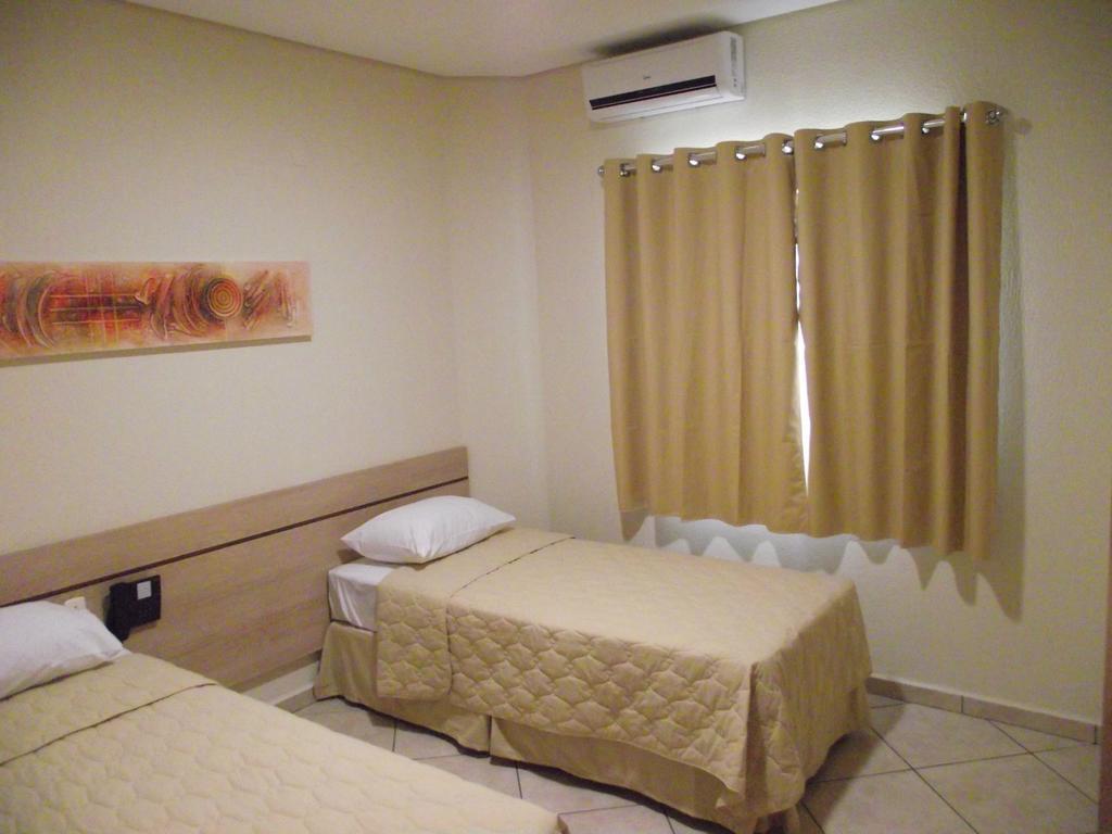 Hotel Eden 소로카바 외부 사진