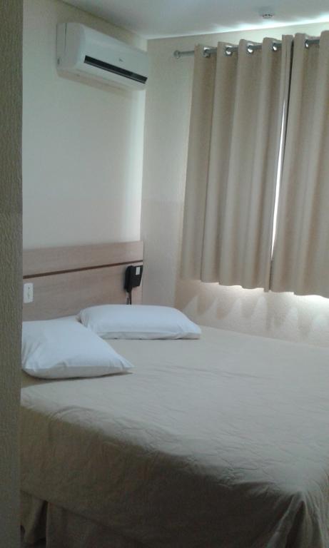 Hotel Eden 소로카바 외부 사진
