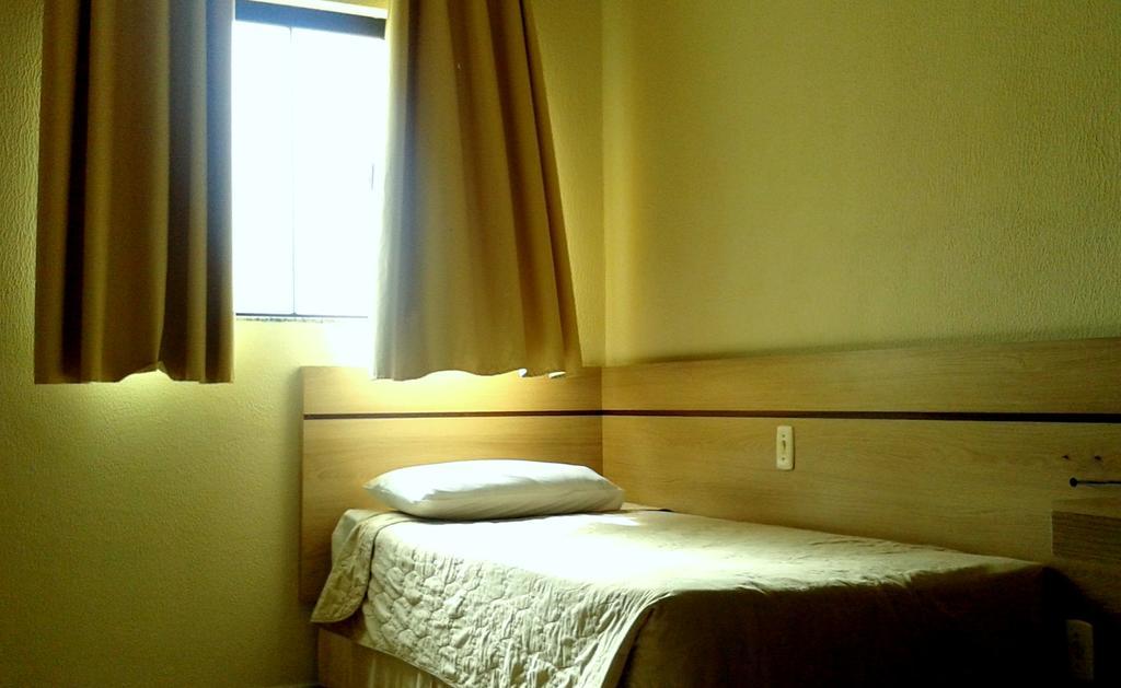 Hotel Eden 소로카바 외부 사진